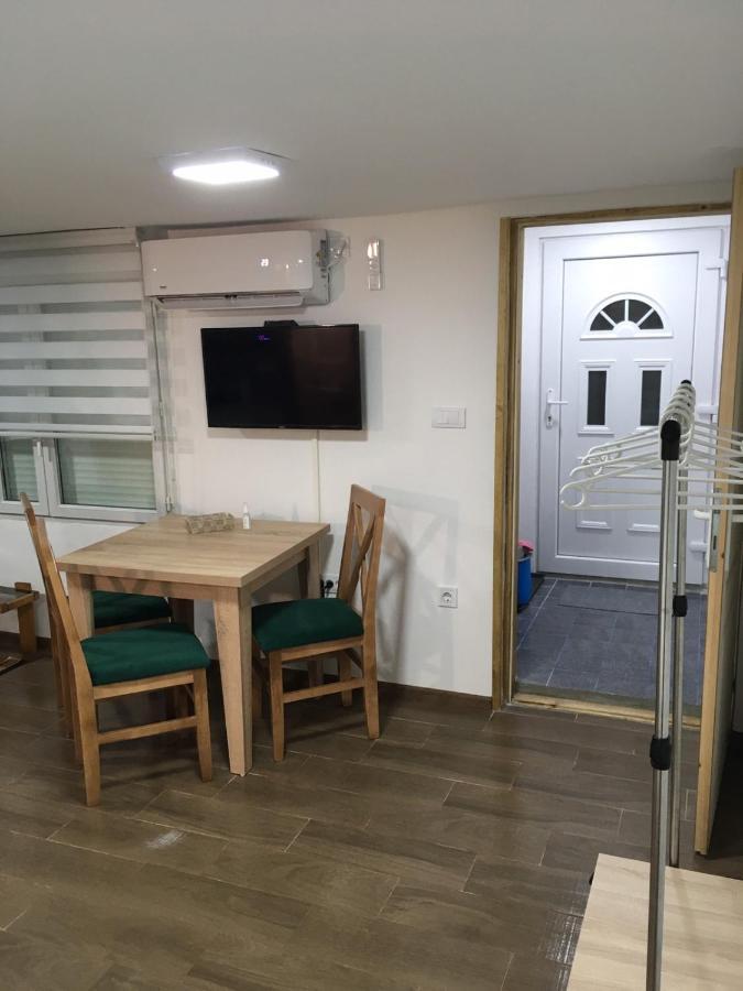 Mia Apartmani - Novoizgradjeni Objekat Горни Милановац Екстериор снимка