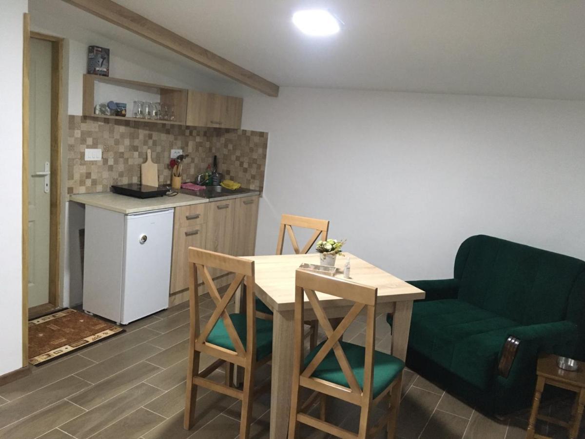 Mia Apartmani - Novoizgradjeni Objekat Горни Милановац Екстериор снимка