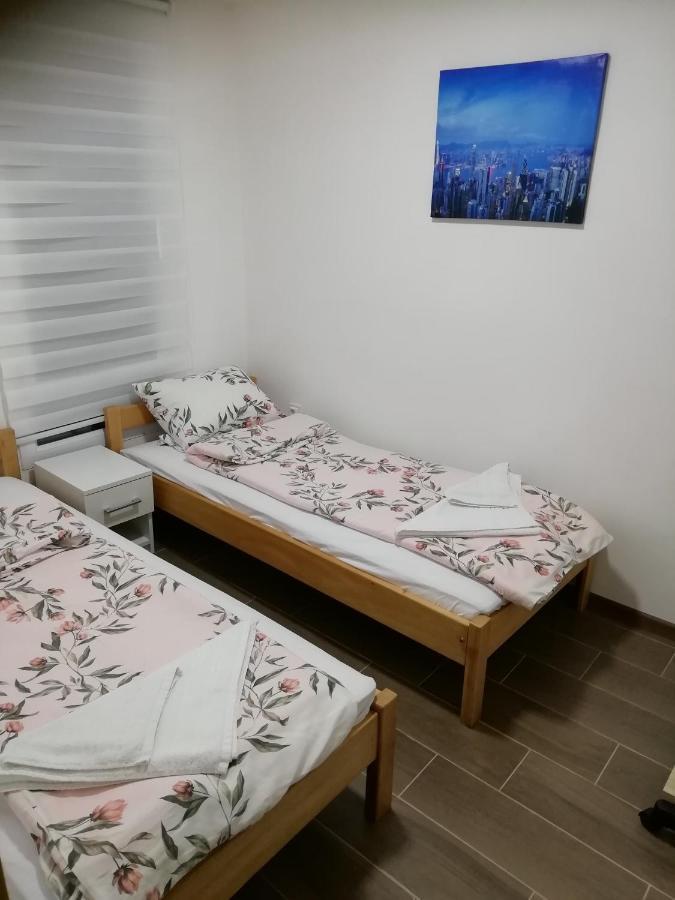 Mia Apartmani - Novoizgradjeni Objekat Горни Милановац Екстериор снимка